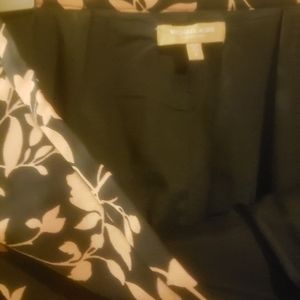Michael KORS size 6 blak and suntan pencil skirt